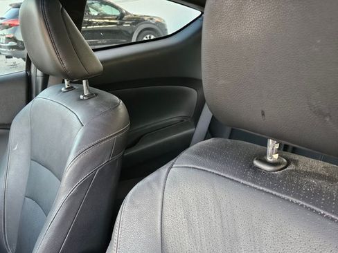 Used 2016 Honda Accord Touring image 17