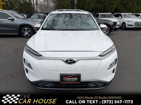 Used 2021 Hyundai Kona Limited w/ Cargo Package image 4
