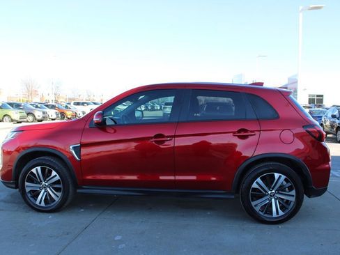 Used 2020 Mitsubishi Outlander Sport ES image 4