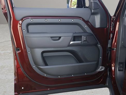 New 2026 Land Rover Defender 130 S AWD/4WD image 9