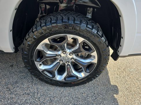 Used 2019 RAM 1500 Limited image 36