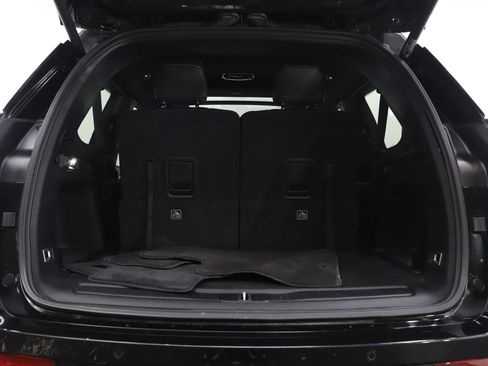 Used 2025 Jeep Grand Cherokee L Limited w/ Black Appearance Package AWD/4WD image 19