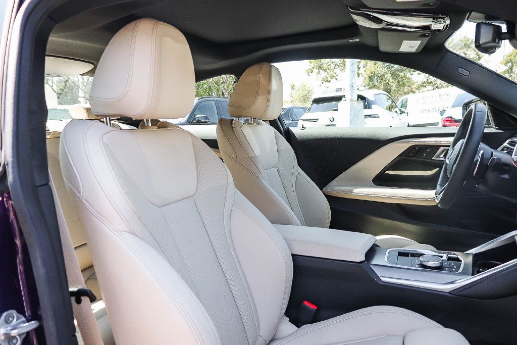 Used 2025 BMW M240i Coupe RWD image 14