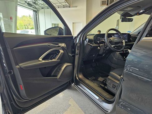 New 2025 Audi Q5 Premium image 20