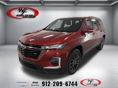 Used 2023 Chevrolet Traverse RS AWD/4WD image 1