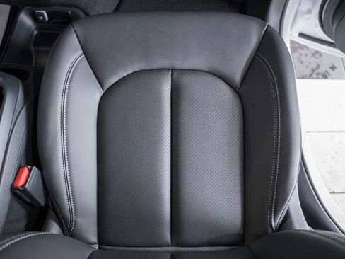 New 2026 Chrysler Pacifica Select image 28