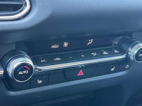 Certified 2025 MAZDA CX-30 AWD 2.5 S w/ Preferred Package image 25