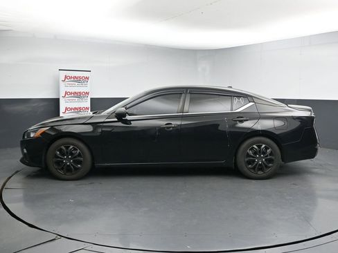 Used 2020 Nissan Altima 2.5 S FWD image 5