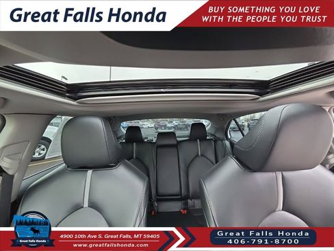 Used 2022 Toyota Camry XSE w/ Navigation Upgrade Package image 27