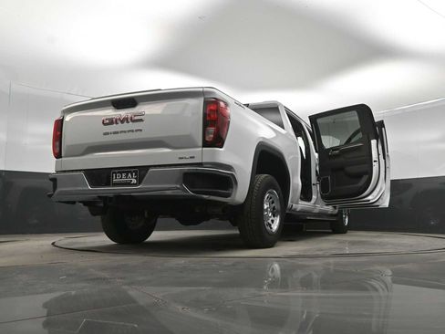 New 2026 GMC Sierra 1500 SLE w/ Preferred Package image 43