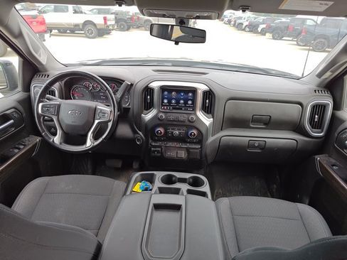 Used 2020 Chevrolet Silverado 1500 RST w/ All-Star Edition AWD/4WD image 2