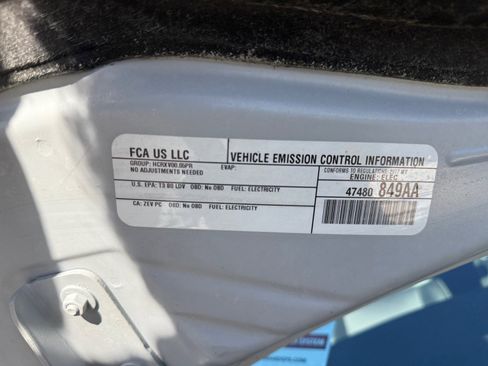 Used 2017 FIAT 500 e image 24