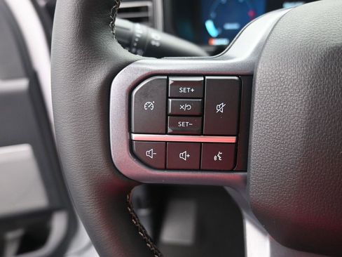 New 2026 Ford F250 Lariat w/ Black Appearance Package image 7