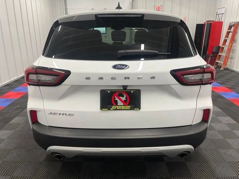 Used 2025 Ford Escape Active FWD image 4