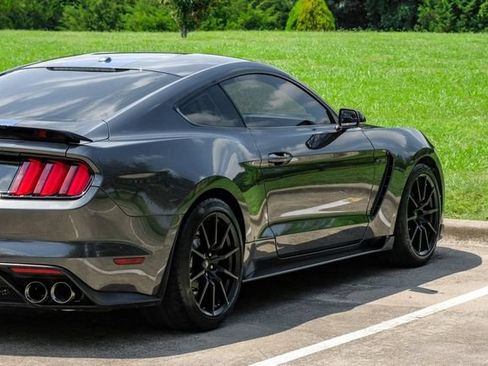 Used 2017 Ford Mustang Shelby GT350 w/ Electronics Package RWD image 13