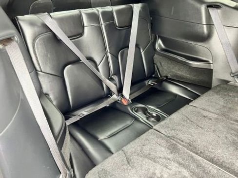 Used 2025 Tesla Model Y Long Range AWD/4WD image 20