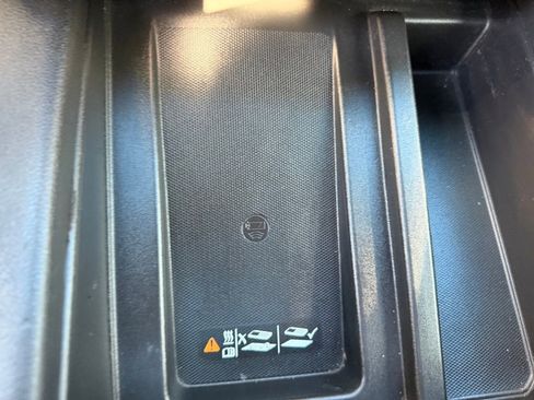 Used 2021 Chevrolet Silverado 1500 High Country w/ Safety Package II image 28