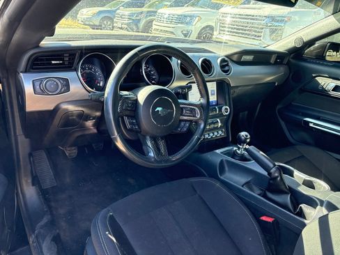Used 2022 Ford Mustang GT w/ Equipment Group 301A RWD image 5