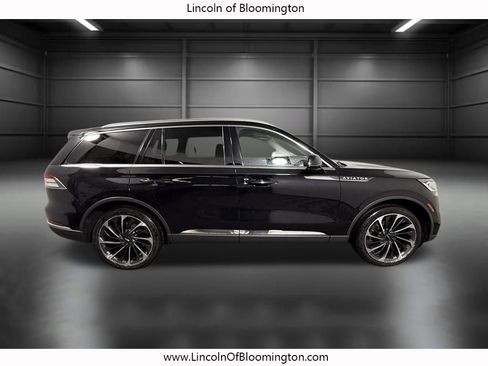 Certified 2022 Lincoln Aviator Reserve w/ Equipment Group 201A AWD/4WD image 9