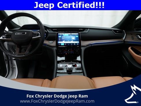 Certified 2023 Jeep Grand Cherokee Summit image 5