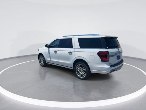 Certified 2023 Ford Expedition Max Platinum AWD/4WD image 5