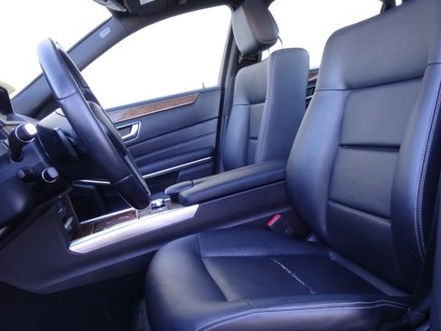 Used 2015 Mercedes-Benz E 350 4dr Sdn E 350 Sport 4MATIC image 10