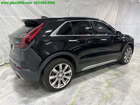 Used 2019 Cadillac XT4 Premium Luxury w/ Cold Weather Package image 8