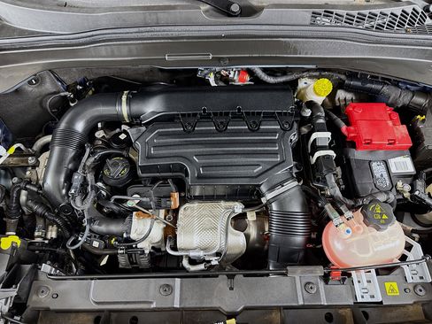 Used 2023 Jeep Renegade Latitude image 29