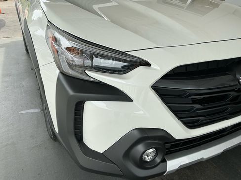 Certified 2025 Subaru Outback Limited AWD/4WD image 24
