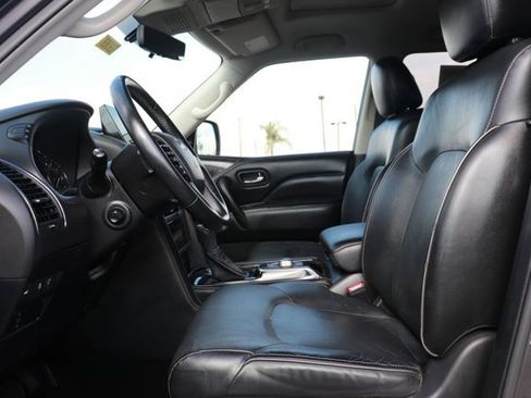 Used 2022 INFINITI QX80 Luxe image 10
