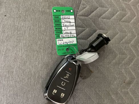 Used 2022 Chevrolet Equinox LT FWD image 29