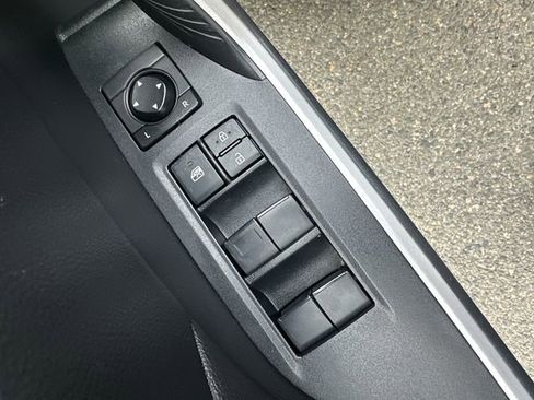 Certified 2019 Toyota RAV4 LE image 26