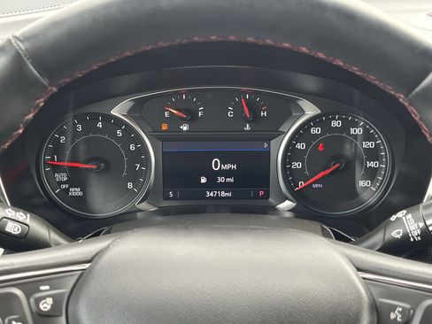 Used 2023 Chevrolet Equinox RS w/ RS Leather Package FWD image 20