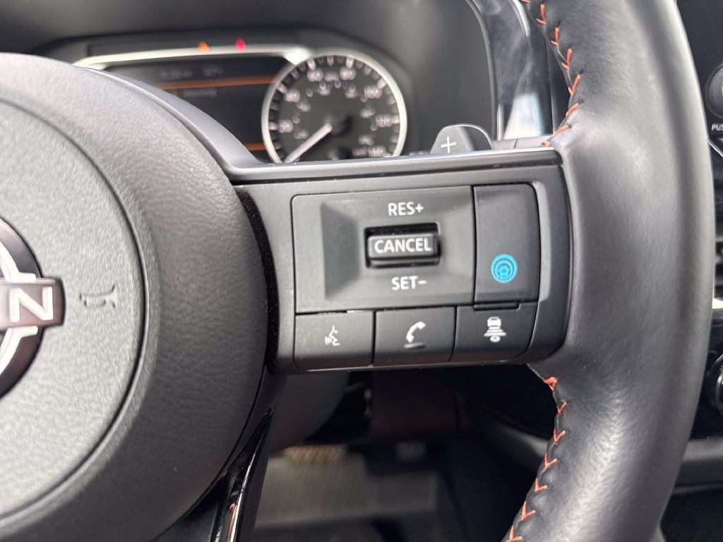Used 2025 Nissan Pathfinder Rock Creek AWD/4WD image 17