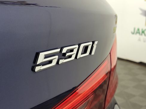 Used 2018 BMW 530i xDrive image 24