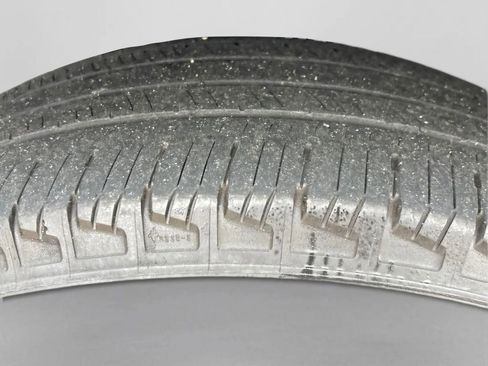 Used 2021 Ford Explorer Limited image 32