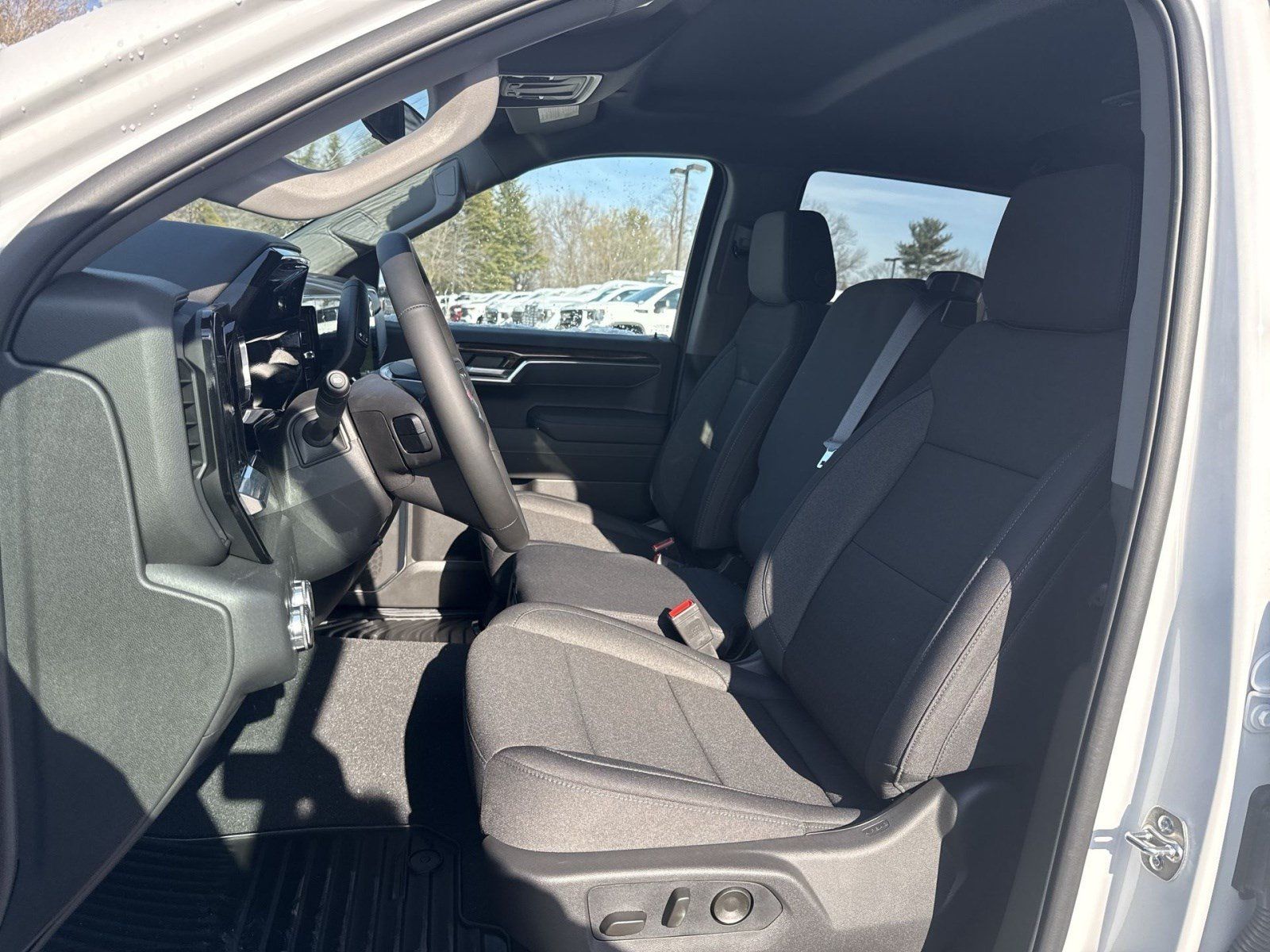New 2026 GMC Sierra 1500 SLE AWD/4WD image 11