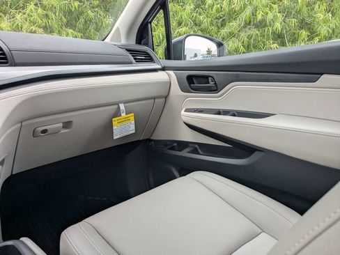 New 2026 Honda Odyssey EX-L image 16