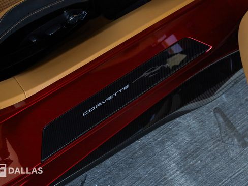 Used 2025 Chevrolet Corvette Z06 RWD image 39