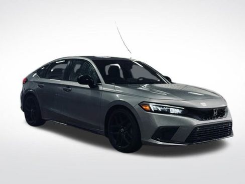 Used 2023 Honda Civic Sport image 4