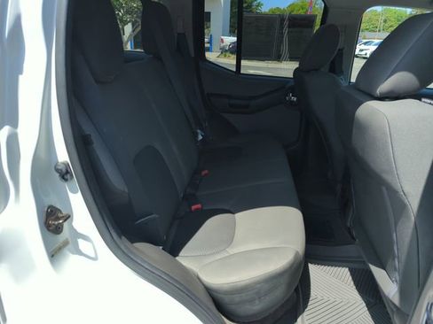 Used 2015 Nissan Xterra S w/ Value Package image 29