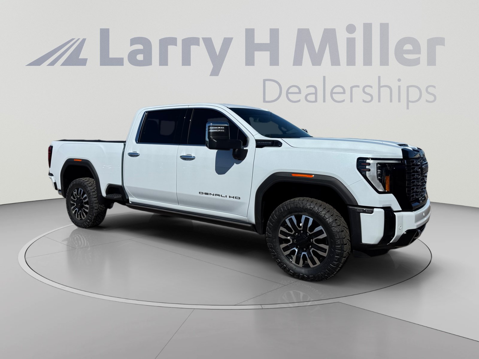 Used 2026 GMC Sierra 2500 Denali Ultimate AWD/4WD image 7