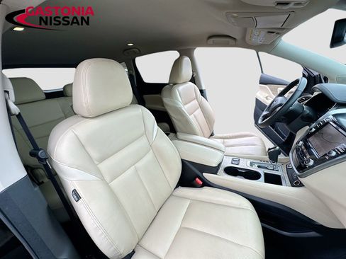 Used 2023 Nissan Murano SL image 40