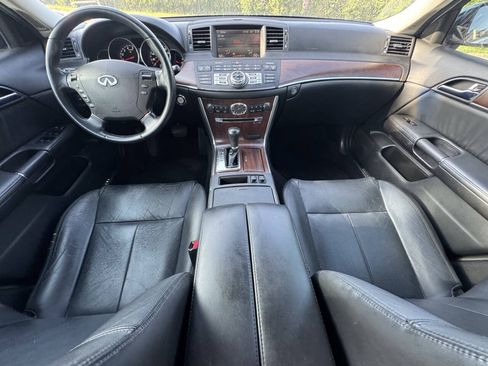 Used 2010 INFINITI M35 w/ Technology Pkg RWD image 9