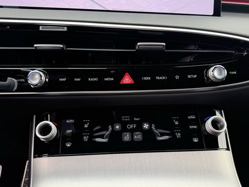 New 2026 Genesis GV70 3.5T Sport Advanced image 22