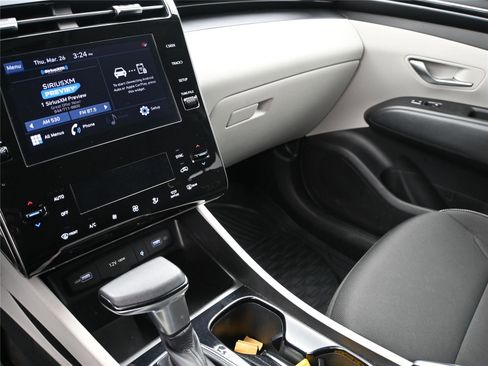 Used 2024 Hyundai Tucson SEL FWD image 4