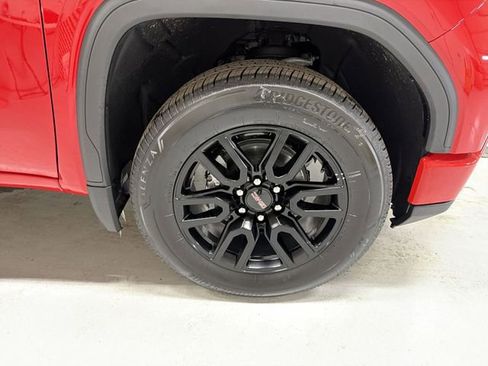 New 2026 GMC Sierra 1500 Elevation image 14