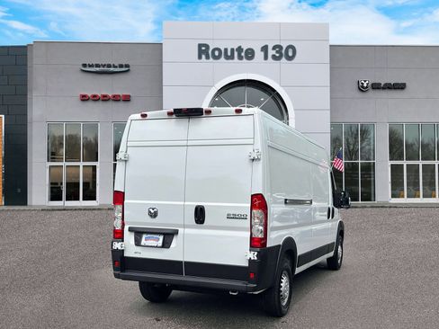 Used 2026 RAM ProMaster 2500 w/ Convenience Group FWD image 4
