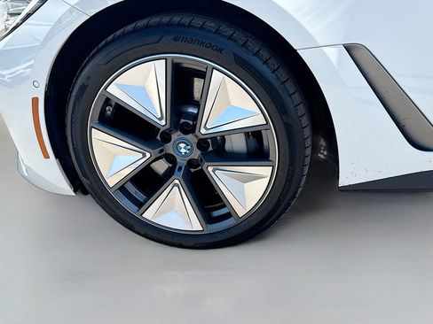 Used 2023 BMW i4 eDrive35 w/ Premium Package RWD image 42