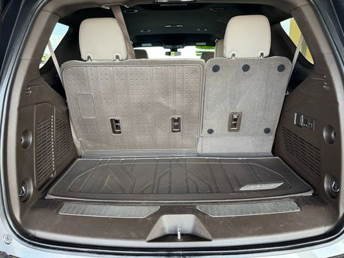 Used 2021 Chevrolet Tahoe Z71 w/ Z71 Off-Road Package image 23